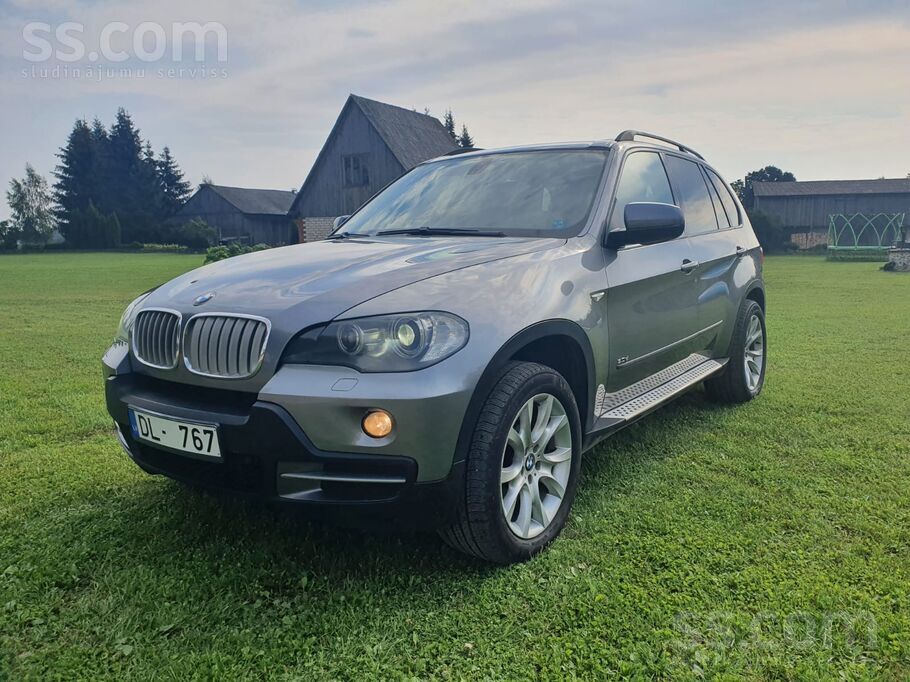 BMW Pārdodu BMW X5 , auto nav jauns tapēc ir dažas nep