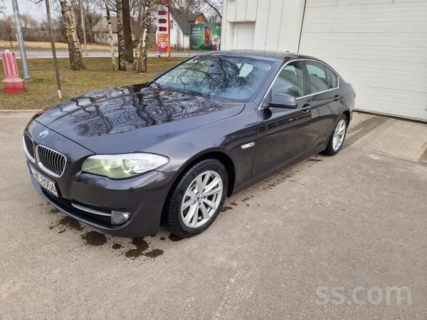 Pārdodu labu F10 528i N53B30A 190kw tiko no Vācijas, piereģistrēts izieta Ta