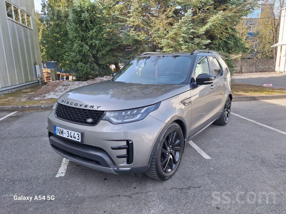 Uzņēmums pārdod Land Rover Discovery 3.0L Sd6 Hse Luxury Jaudīgs un komforta