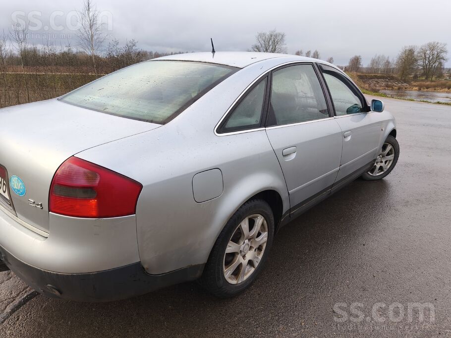 Labs, saviem gadiem atbilstošs darba auto.