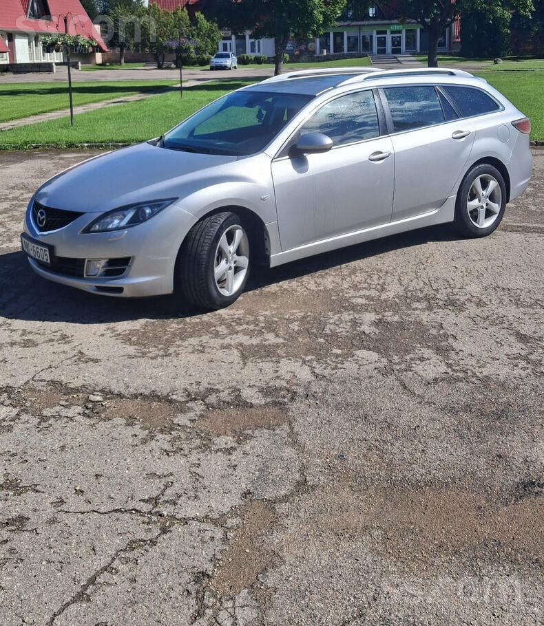 Mazda 6 ar 2.2 (120kw )litru dīzeļdzinēju un manuālo transmisiju. 

-Apild