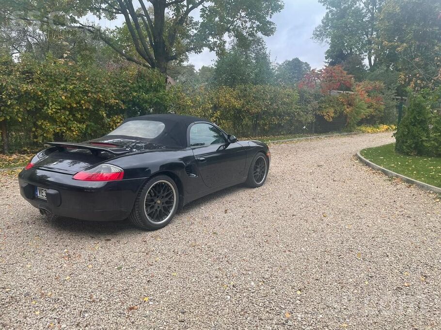 Pārdošanā labs Boxter: flat six 2.7 benzīns, manuālis, jaunas riepas, papild