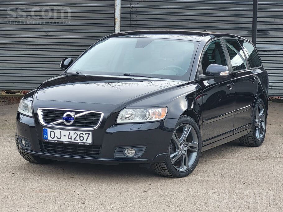 Volvo Volvo V50 Facelift modelis 1.6D 84kw 6 ātrumi meha