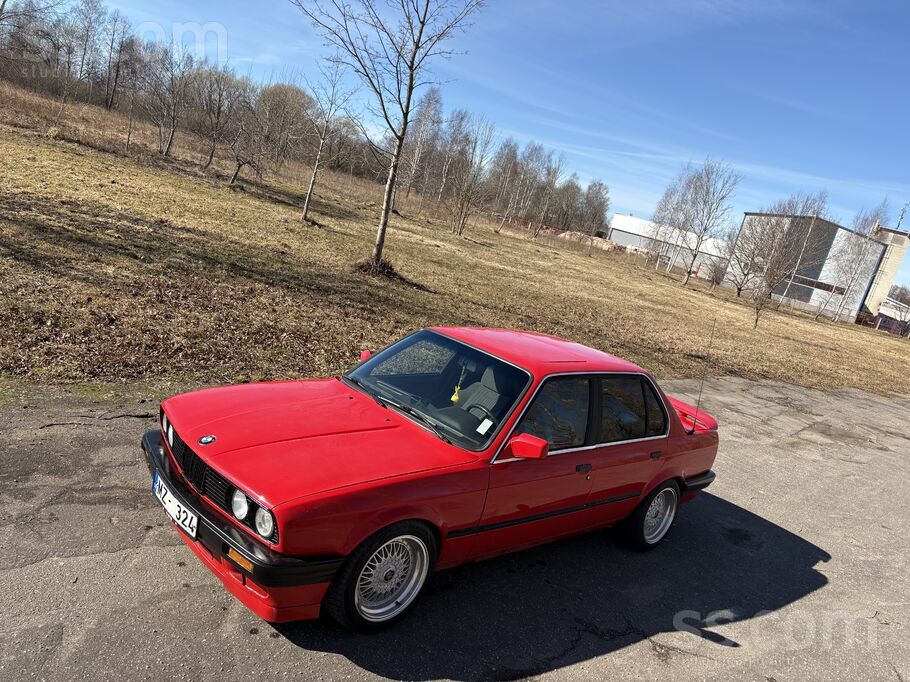 Pardod labā stavoklī, svaiga apskate, motors parlasits un darbojas ļoti labi