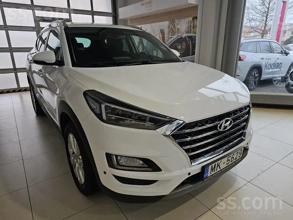 Hyundai Auto salons piedāvā. 
