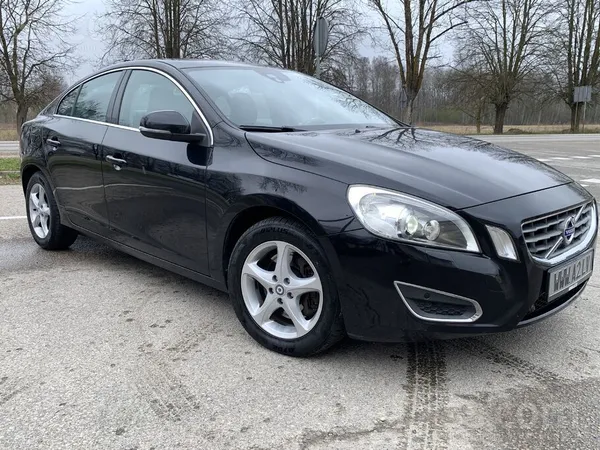 Volvo 2.4D5 151kW Summum Automats Atvests no Beļģijas, 2
