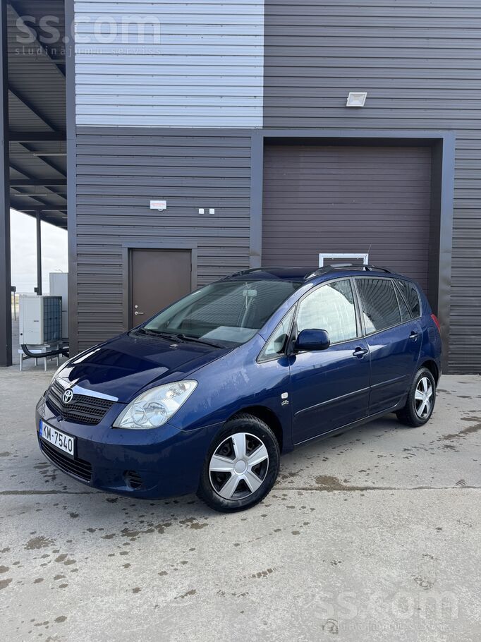 Toyota Verso 2.0dizelis , manuals. 
Jauna TA , nodoklis par visu 2026 samak