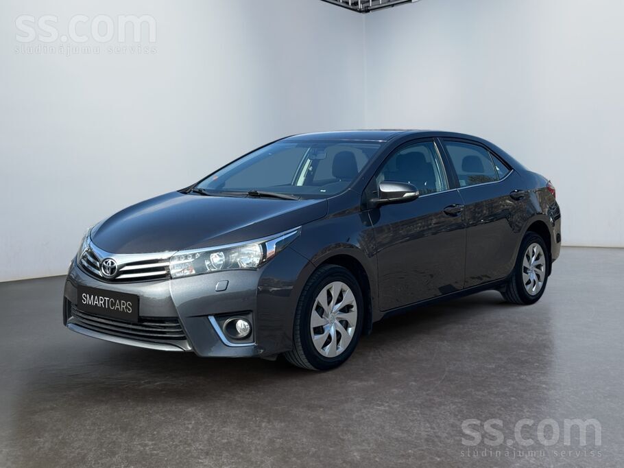 Toyota Toyota Corolla 1.6 benzīna dzinējs ar automātisko 
