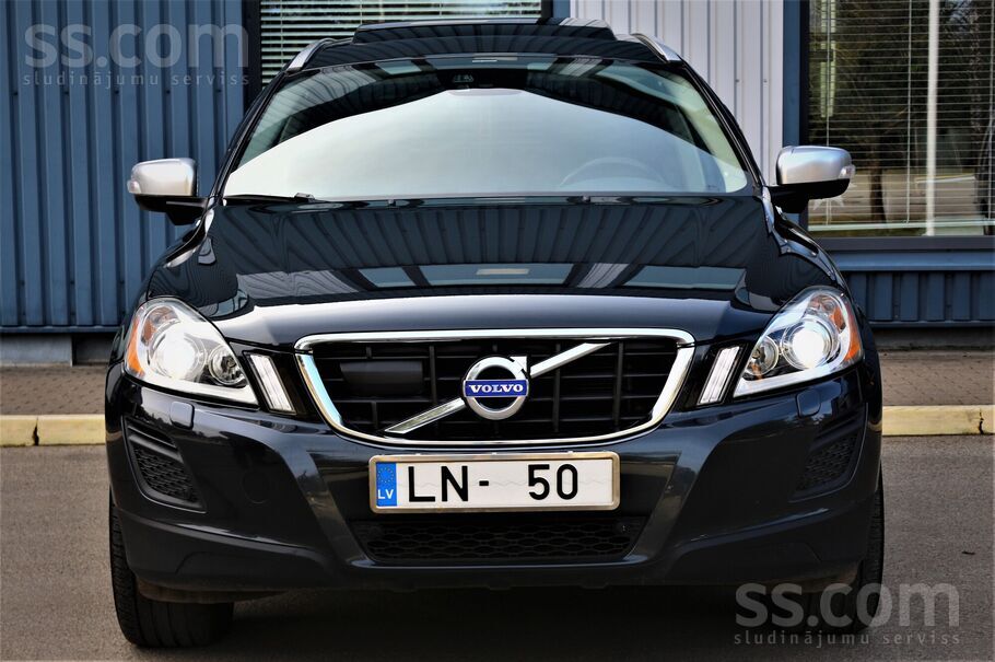 Volvo Pārdod. 2012 gada Volvo XC 60 Summum Xenium 2.4 Dī