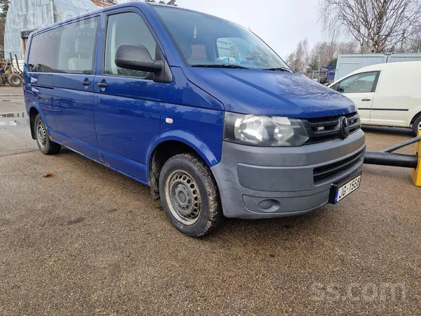 Volkswagen VW Combi 6 vietīgs ar kravas nodalījumu. Cena ar p