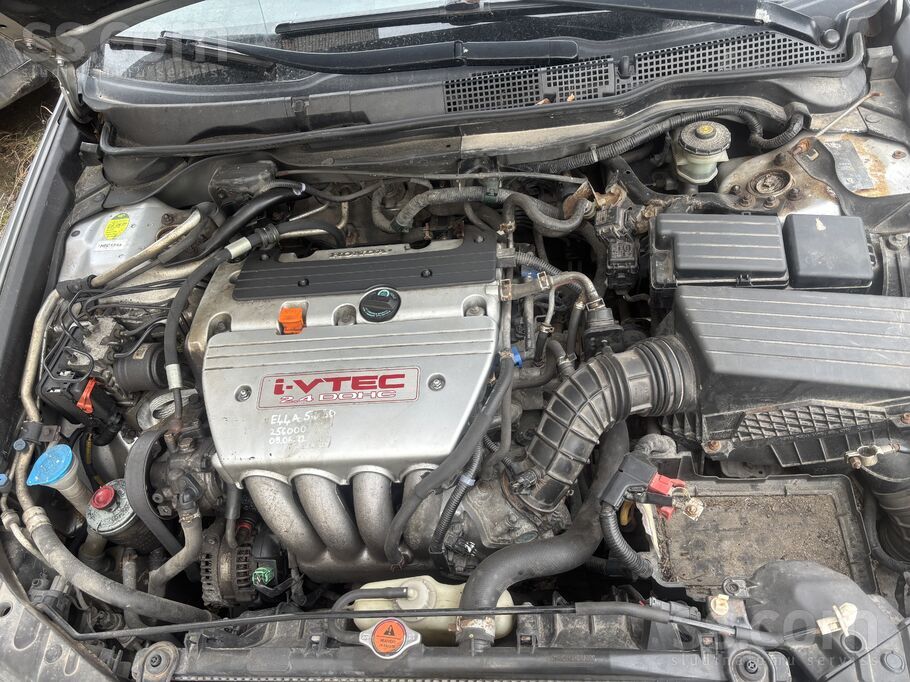 Pārdod Hondiņu ar beigušos TA.
Nav katalizatora un akumulators izbeidzies