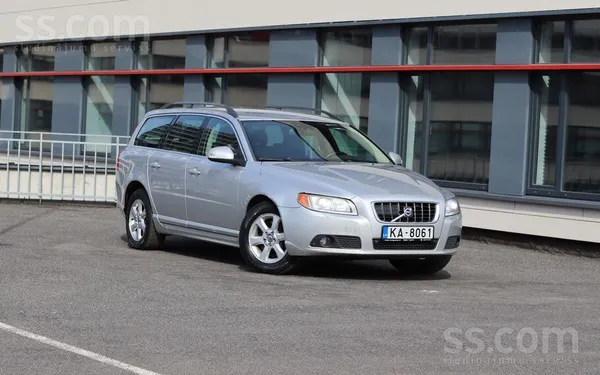 Volvo Volvo V70, 2.4 dīzelis, manuāls, bagātīgu komplekt