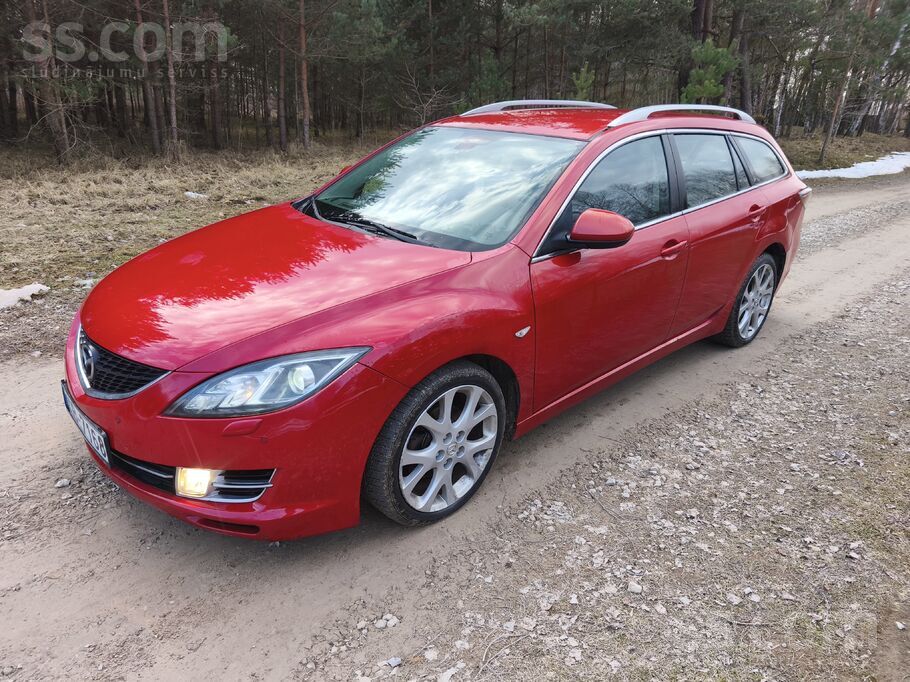 Mazda Pārdodu, maiņa neintrese. Ekonomiska un žiperiga. 