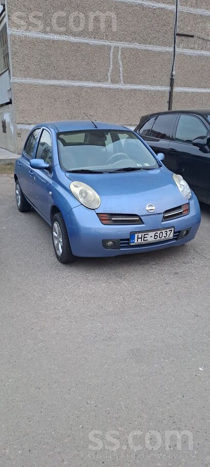 Pārdod Nissan Micra ar mazu noskrējienu.