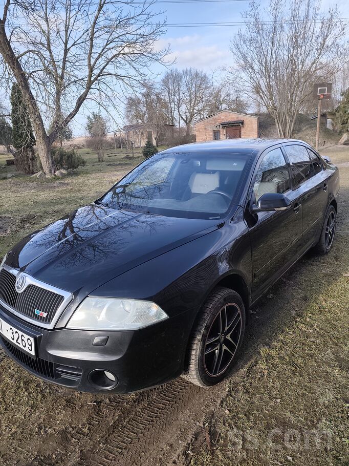 Skoda Pārdod Škoda Octavia Vrs, 125kw. Jauna TA, jaunas