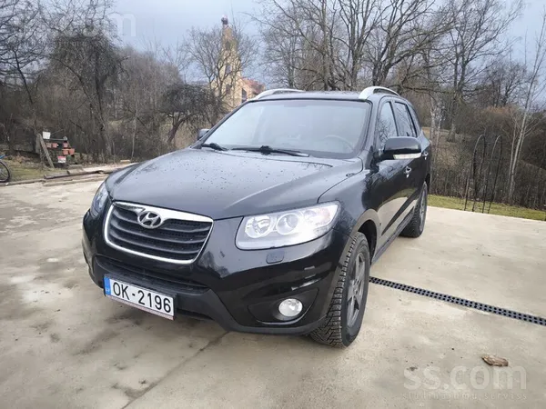 Hyundai Pārdodu santa fe. 2.2 dīzelis 145kw, 4x4 , ādas sa