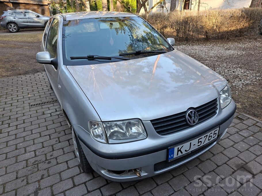 Pārdodu ekonomisku un uzticamu 2001.gada VW polo ar 1.4 benzīna dzinēju. Aut