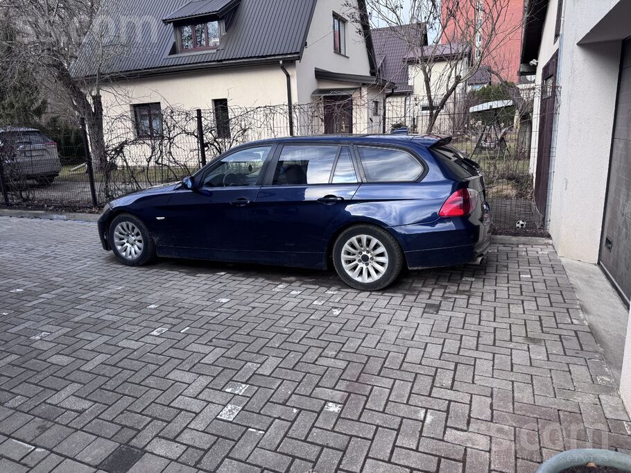 Pārdodu BMW 3. sērijas automašīnu (2007. gads) ar uzticamu un ekonomisku 2.0