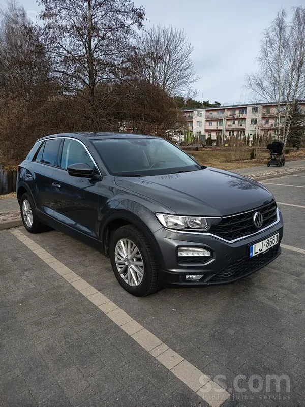Volkswagen Vw t-roc 1.0L benzīna motors, 6 pakāpju manuālā pā