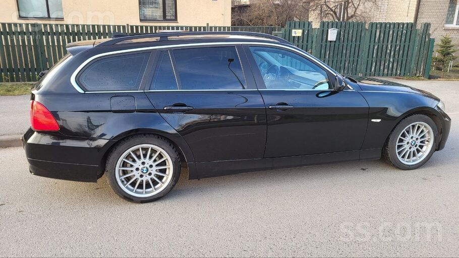 Pārdodu BMW 325d, Svaiga tehniskā apskate un tikko nomainīta eļļa un filtri.