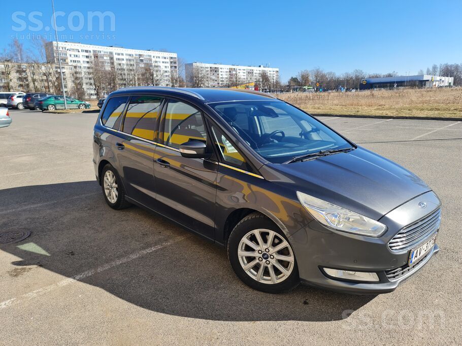 Продаётся машина. Хорошая комплектация. 
Двигатель 2.0 Tdi, 110 KW, 150Hp.