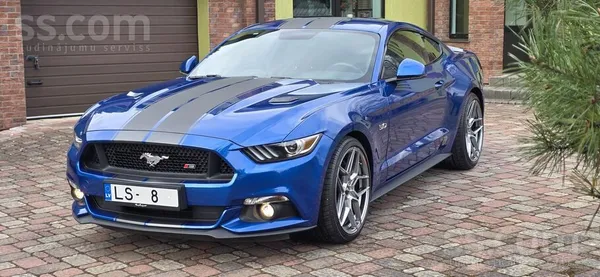 Ford Mustang S550 GT Roush Performance. Auto, kas liek 