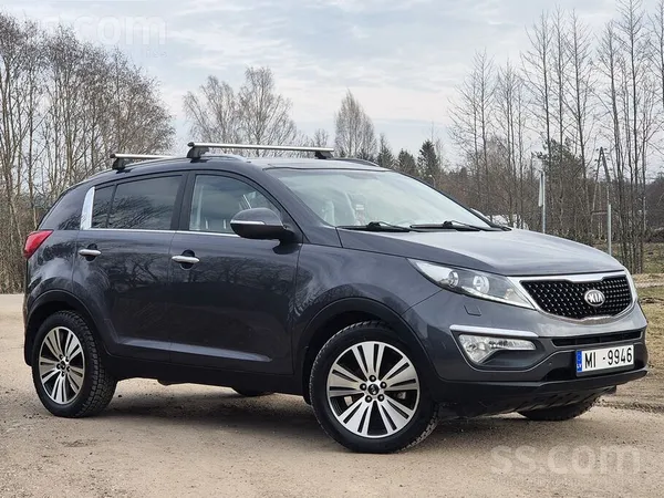 Praktiski pilnākās komplektācijas Kia Sportage ar ekonomisko, bet tajā pašā