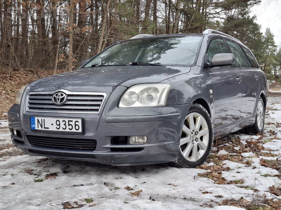 Toyota Toyota avensis 2004. Jauna skate. Nav jauna. 