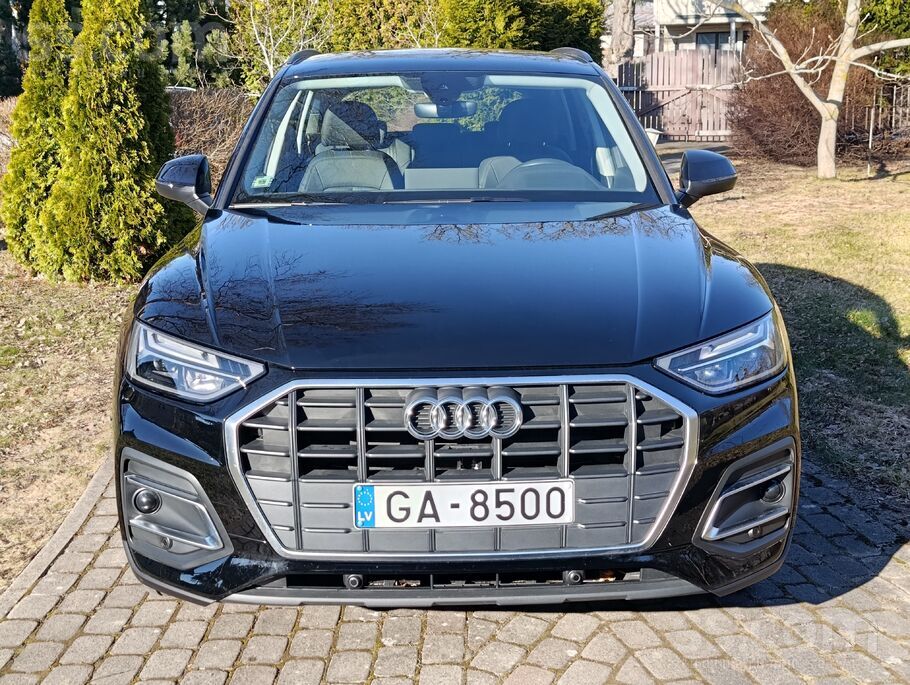 Audi Q5 2.0Tdi (163zs) ar automātisko Dsg Pārnesumkārbu.
Garantija 4 gad