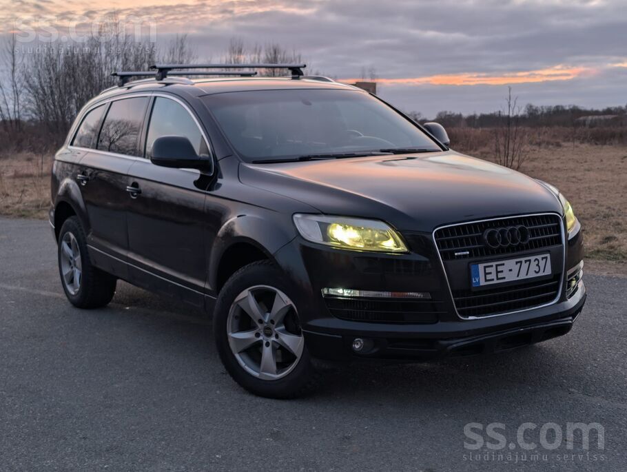 Audi Pārdod Audi Q7 2006 gads. 