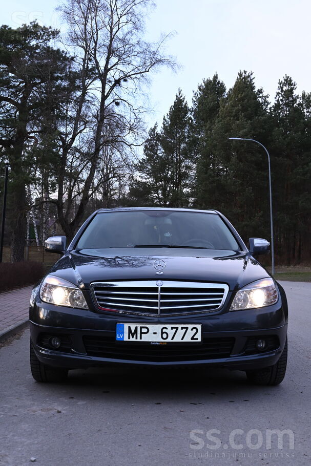 Mercedes Mercedes-Benz C200, 2007 г. , седан. 