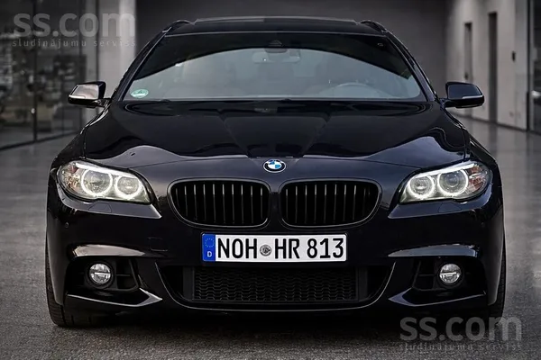 BMW BMW 530d, M-paket. “X-Drive”. 