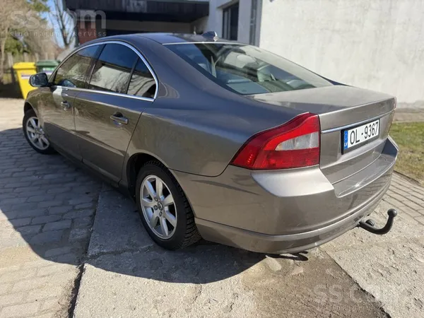 Volvo Svaiga Ta. Tehniski labs Auto 136 kW ļoti ekanomis