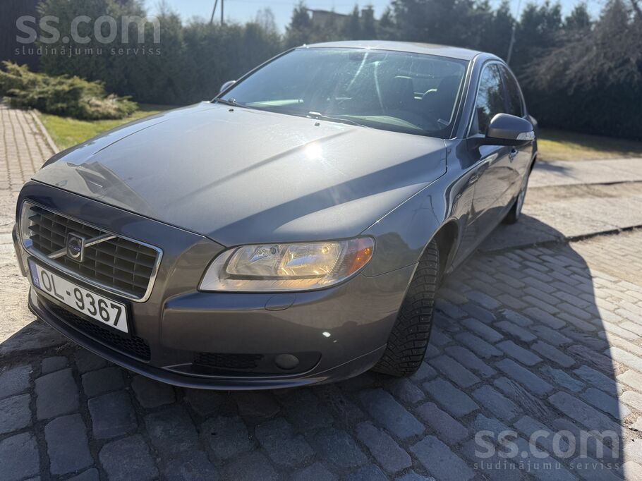 Volvo Svaiga Ta. Tehniski labs Auto 136 kW ļoti ekanomis