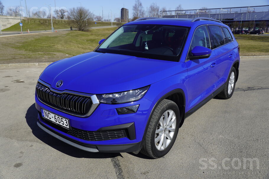 Pārdodu lieliski koptu auto.
Uzreiz pie iegādes automašīnas apakša apstrād