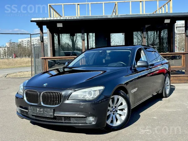 BMW Bmw 740Xd Pilnpiedziņa 2011.gada 3, 0 dīzelis ar 2