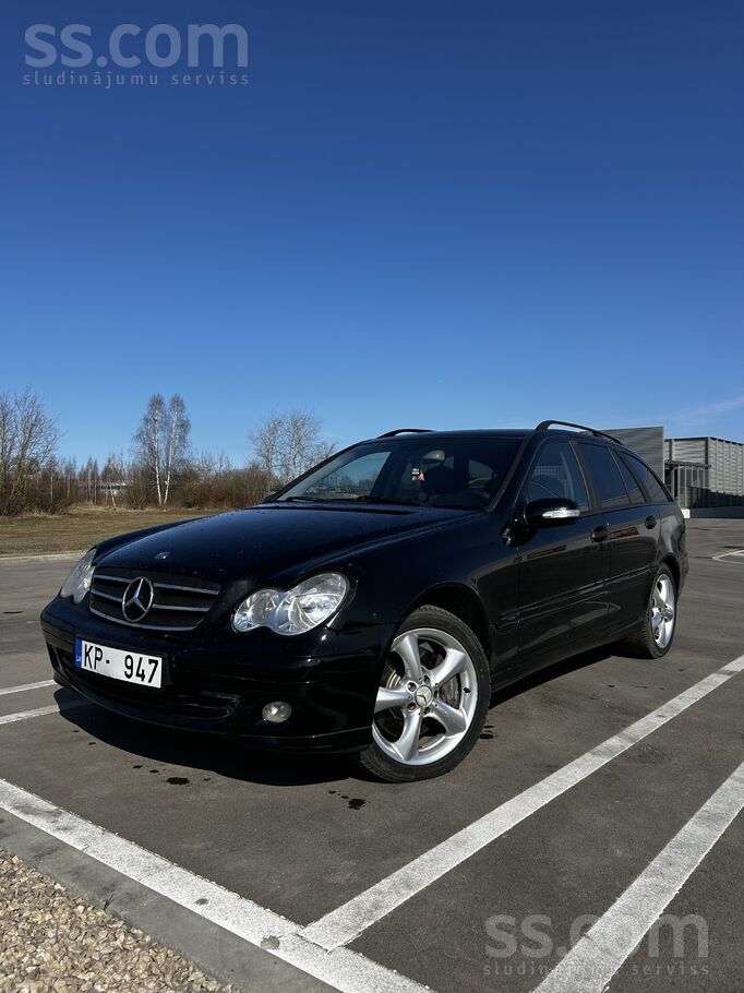 Mercedes-Benz C270