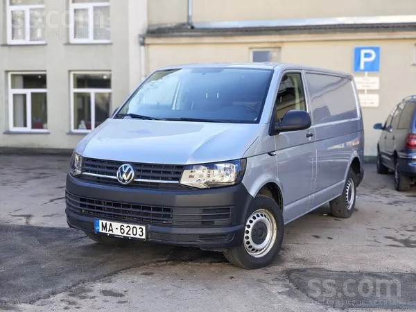 Volkswagen Uznemums Pārdod uzticamu Volkswagen Transporter T6