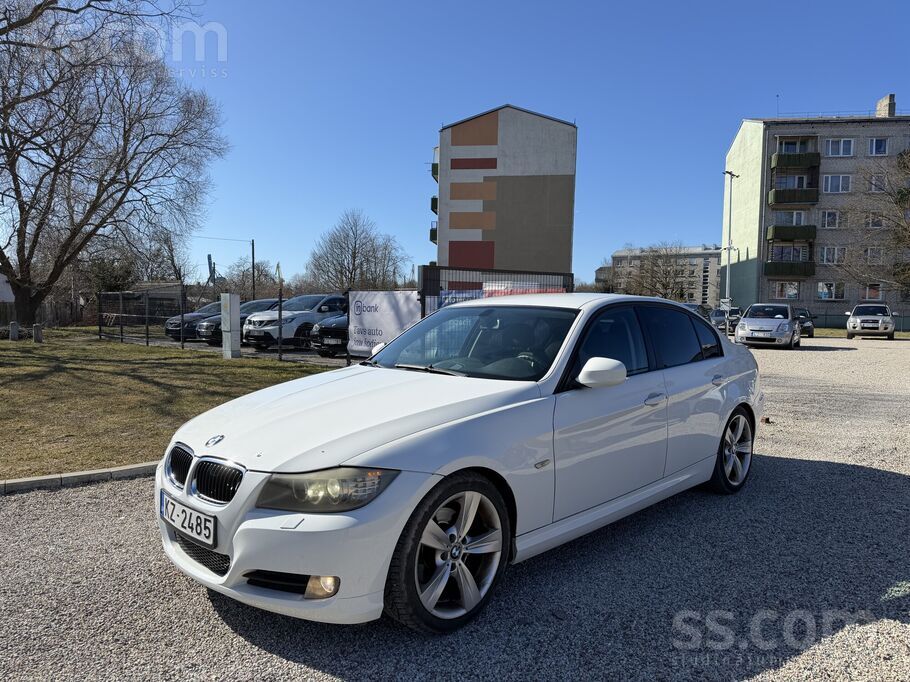 BMW BMW E90 2009.g. facelift 320d ar 2.0 dīzeļa dzinēj