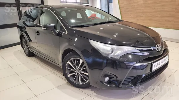 Toyota Toyota Avensis 2, 0d 105kW M/t