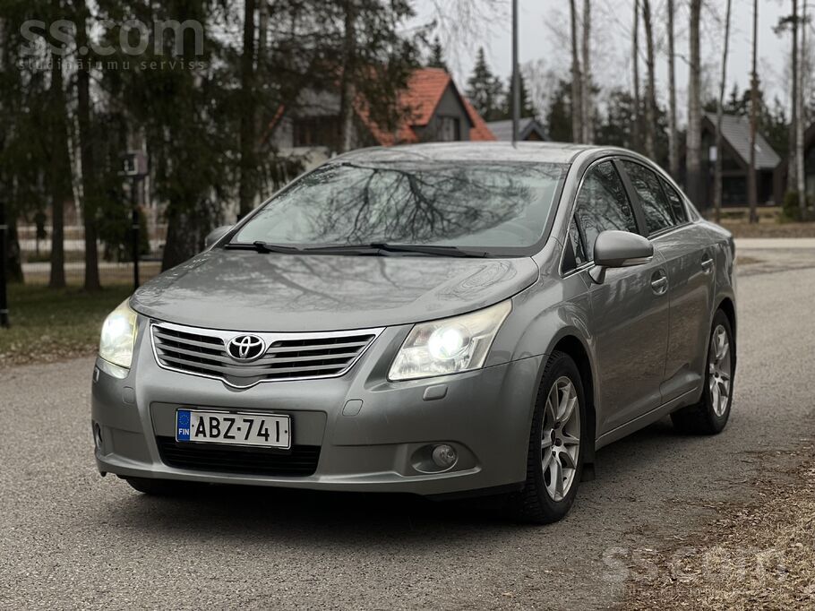 Toyota Pārdod Toyota Avensis dīzeli. Ekonomisks. Tehniski