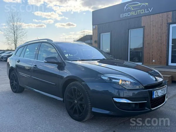 Renault Laguna 2.0 D, 127 kW/173 Zs, automāts.
Automašīna teicamā tehnis