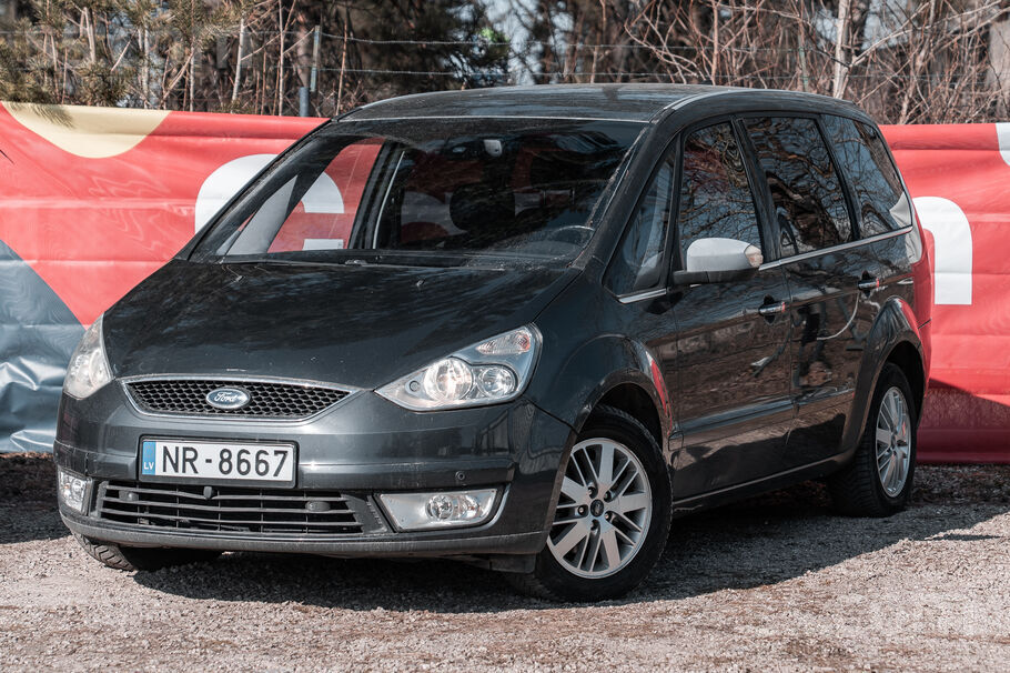 Pārdod Ford Galaxy 2.0l dīzelis, 96kw. Automāts, 7 vietīgais, laba komplektā