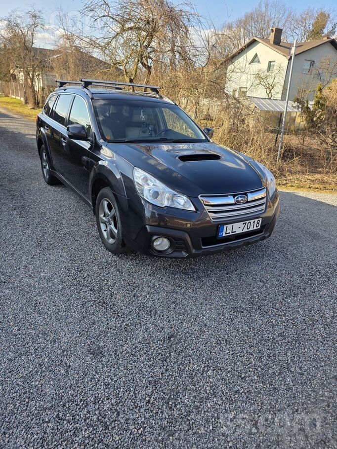 В связи с покупкой новой машины продаю своего неподводящего коня с небольшим