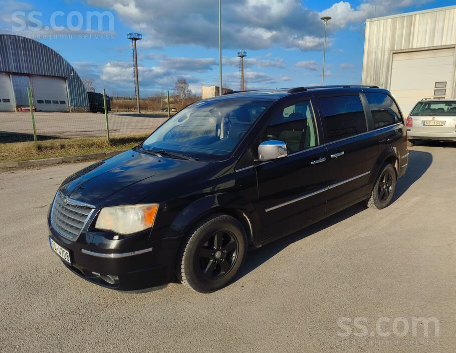 Chrysler Pārdodu Chrysler Grand Voyager - 7 vietas, automāt