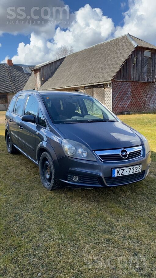 Opel Pārdod opel zafira. Tikko izieta apskate. Nedaudz
