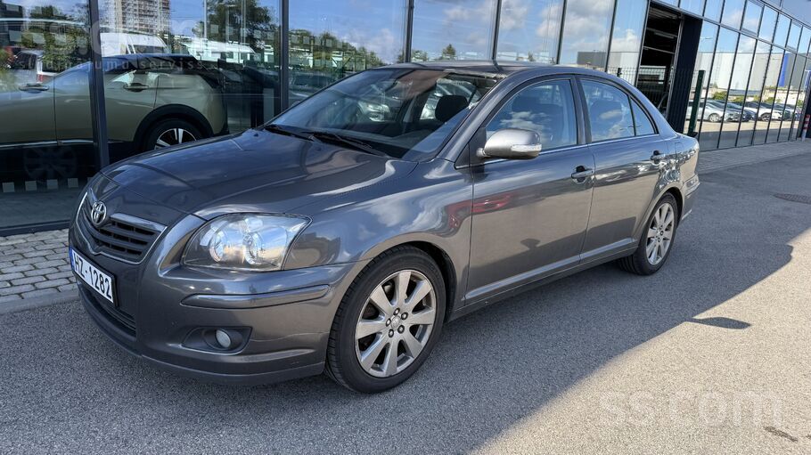 Toyota Toyota Avensis 2, 0 D4D - 93Kw. Цепной мотор. 