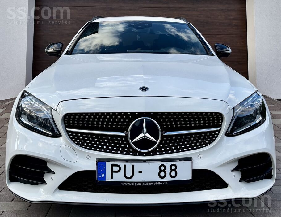 Amg paka, 4Matic pilnā piedziņa, Burmester audiosistēma, lielais navigācijas