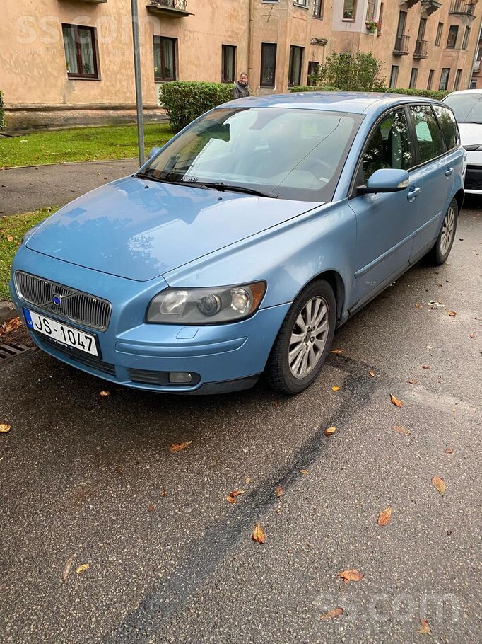 Volvo Продаю Volvo v50, 2.0 dīzel, визуальный хороший ви