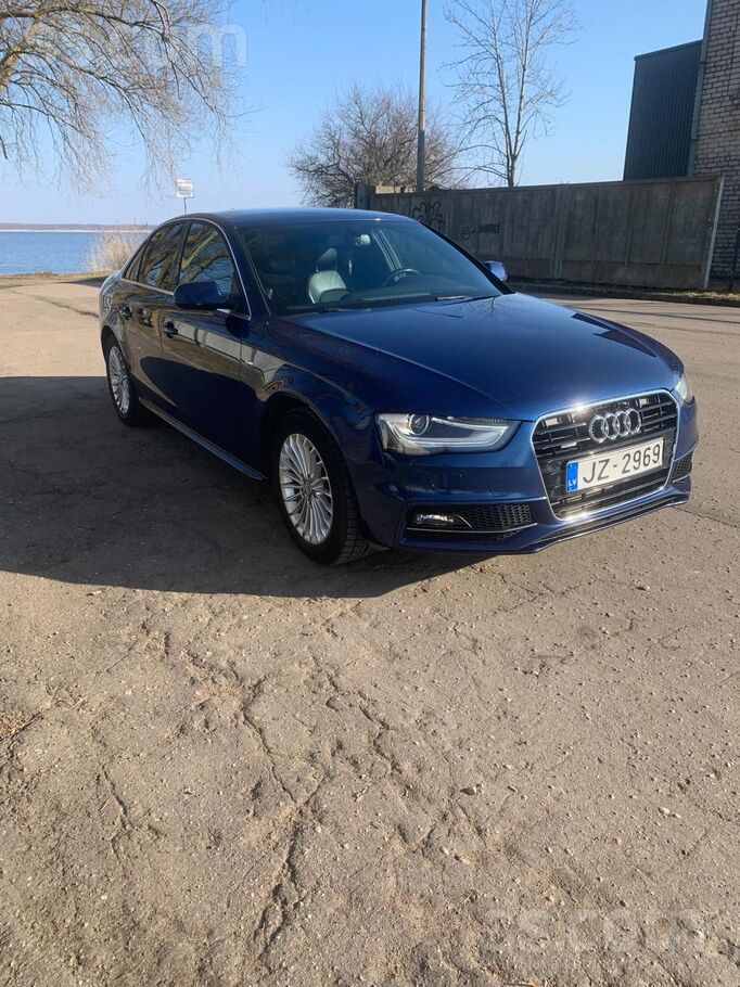 Audi Audi A4 Limousine Quattro, S-Line, 2015. gada. 2.0
